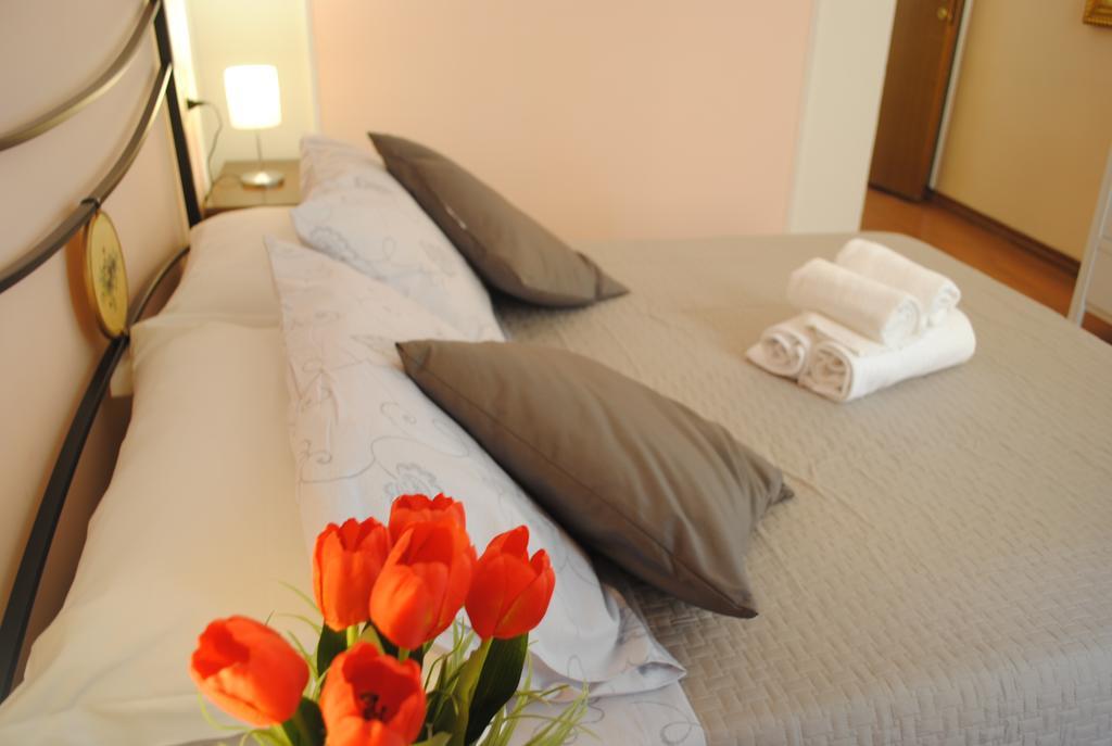 Dreaming Navona Rooms Рим Екстериор снимка