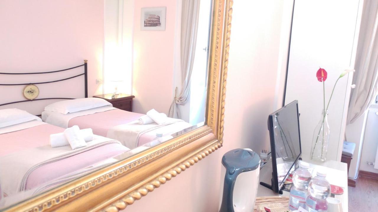 Dreaming Navona Rooms Рим Екстериор снимка